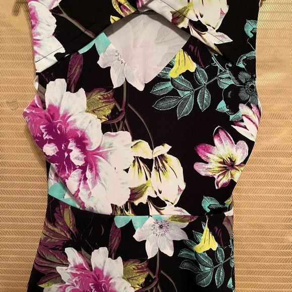 WORTHINGTON~ FLORAL BLOUSE~LG - Picture 2 of 4